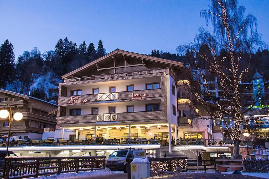Hotel Am Reiterkogel Saalbach-Hinterglemm Ngoại thất bức ảnh